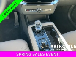 Volvo XC90 Plug-In Hybrid Plus T8 AWD 7-Seater 2026