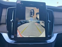 Volvo XC90 Plug-In Hybrid Plus T8 AWD 7-Seater 2026