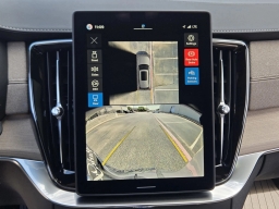 Volvo XC90 Plug-In Hybrid Plus T8 AWD 7-Seater 2026