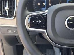 Volvo XC90 Plug-In Hybrid Plus T8 AWD 7-Seater 2026
