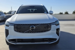 Volvo XC90 Plug-In Hybrid Plus T8 AWD 7-Seater 2026