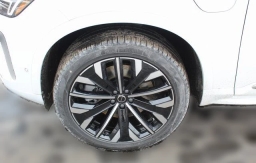 Volvo XC90 Plug-In Hybrid Plus T8 AWD 7-Seater 2026