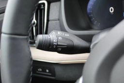 Volvo XC90 Plug-In Hybrid Plus T8 AWD 7-Seater 2026