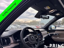 Volvo XC90 Plug-In Hybrid Plus T8 AWD 7-Seater 2026