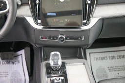 Volvo XC90 Plug-In Hybrid Ultra T8 AWD 7-Seater 2026