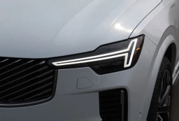 Volvo XC90 Plug-In Hybrid Ultra T8 AWD 7-Seater 2026