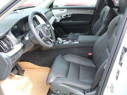 Volvo XC90 Plug-In Hybrid Ultra T8 AWD 7-Seater 2026