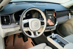 Volvo XC90 Plug-In Hybrid Ultra T8 AWD 7-Seater 2026