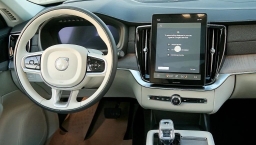 Volvo XC90 Plug-In Hybrid Ultra T8 AWD 7-Seater 2026