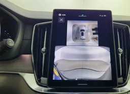 Volvo XC90 Plug-In Hybrid Ultra T8 AWD 7-Seater 2026