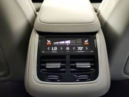 Volvo XC90 Plug-In Hybrid Ultra T8 AWD 7-Seater 2026