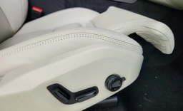 Volvo XC90 Plug-In Hybrid Ultra T8 AWD 7-Seater 2026