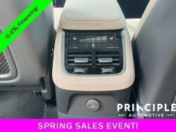 Volvo XC90 Plug-In Hybrid Core T8 AWD 7-Seater 2026