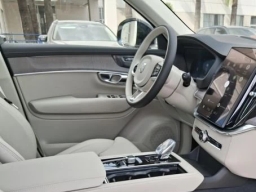 Volvo XC90 Plug-In Hybrid Ultra Dark Theme T8 AWD 7-Seater 2026