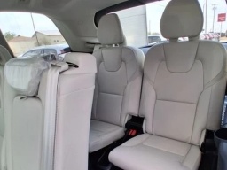 Volvo XC90 Plug-In Hybrid Ultra Dark Theme T8 AWD 7-Seater 2026