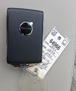 Volvo XC90 Plug-In Hybrid Ultra Dark Theme T8 AWD 7-Seater 2026