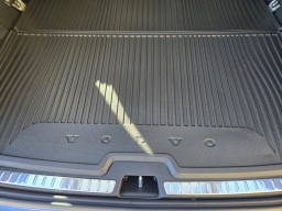 Volvo XC90 Plug-In Hybrid Ultra Dark Theme T8 AWD 7-Seater 2026