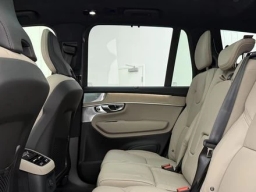 Volvo XC90 Plug-In Hybrid Ultra Dark Theme T8 AWD 7-Seater 2026