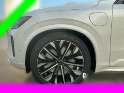 Volvo XC90 Plug-In Hybrid Ultra Dark Theme T8 AWD 7-Seater 2026