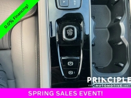 Volvo XC90 Plug-In Hybrid Ultra Dark Theme T8 AWD 7-Seater 2026