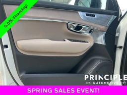 Volvo XC90 Plug-In Hybrid Ultra Dark Theme T8 AWD 7-Seater 2026