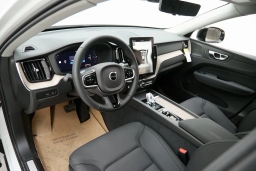 Volvo XC60 Plug-In Hybrid Plus T8 AWD 2026