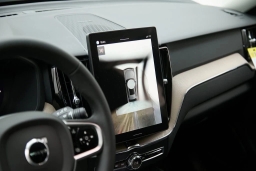 Volvo XC60 Plug-In Hybrid Plus T8 AWD 2026