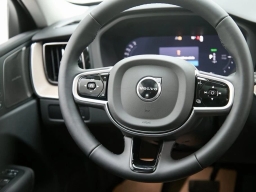 Volvo XC60 Plug-In Hybrid Plus T8 AWD 2026