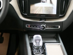 Volvo XC60 Plug-In Hybrid Plus T8 AWD 2026