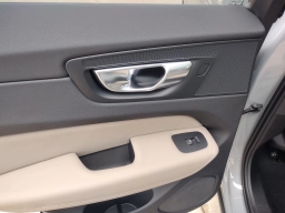 Volvo XC60 Plug-In Hybrid Plus T8 AWD 2026