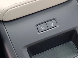 Volvo XC60 Plug-In Hybrid Plus T8 AWD 2026