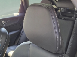 Volvo XC60 Plug-In Hybrid Ultra Black Edition T8 AWD 2026