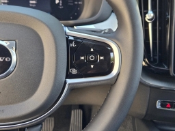 Volvo XC60 Plug-In Hybrid Ultra Black Edition T8 AWD 2026