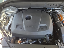 Volvo XC60 Plug-In Hybrid Ultra Black Edition T8 AWD 2026