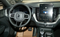 Volvo XC60 Plug-In Hybrid Ultra Black Edition T8 AWD 2026