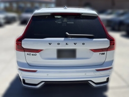 Volvo XC60 Plug-In Hybrid Ultra Black Edition T8 AWD 2026
