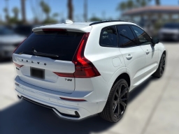 Volvo XC60 Plug-In Hybrid Ultra Black Edition T8 AWD 2026