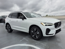 Volvo XC60 Plug-In Hybrid Core T8 AWD 2026