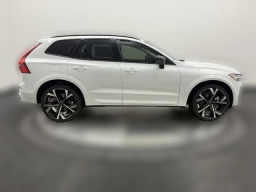 Volvo XC60 Plug-In Hybrid Ultra T8 AWD 2026