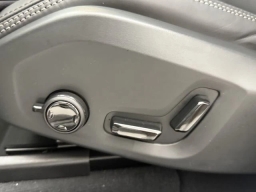 Volvo XC60 Plug-In Hybrid Ultra T8 AWD 2026