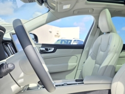 Volvo XC60 Plug-In Hybrid Ultra T8 AWD 2026