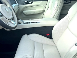 Volvo XC60 Plug-In Hybrid Ultra T8 AWD 2026