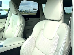 Volvo XC60 Plug-In Hybrid Ultra T8 AWD 2026