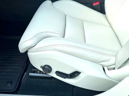 Volvo XC60 Plug-In Hybrid Ultra T8 AWD 2026