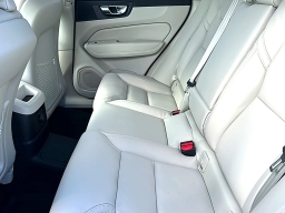 Volvo XC60 Plug-In Hybrid Ultra T8 AWD 2026