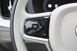 Volvo XC60 Plug-In Hybrid Ultra T8 AWD 2026