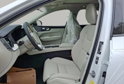 Volvo XC60 Plug-In Hybrid Ultra T8 AWD 2026