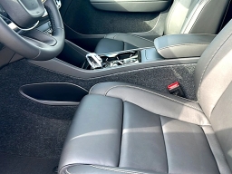 Volvo XC40 Plus B4 FWD 2026