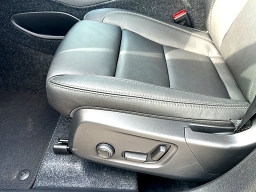 Volvo XC40 Plus B4 FWD 2026