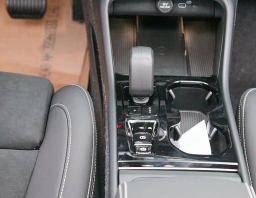 Volvo XC40 Plus B4 FWD 2026